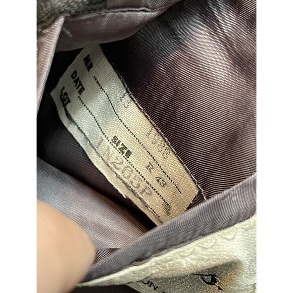 Vintage Tailored Elegance by Victors Washington Mall Suit 43R Mens Pin Striped - Picture 9 of 15